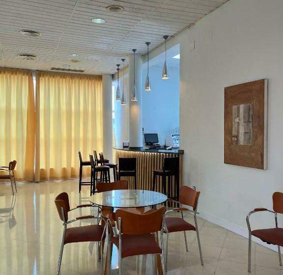 Hospedium Hotel Blu Torre de Sevilla