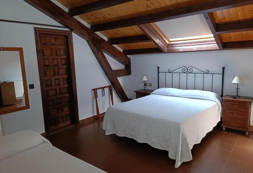 פונדק Hosteria Real De Zamora