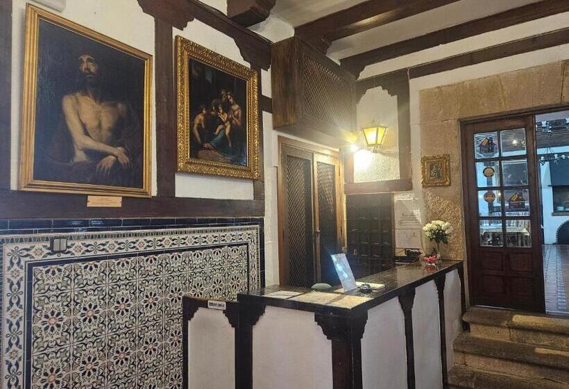 פונדק Hosteria Real De Zamora