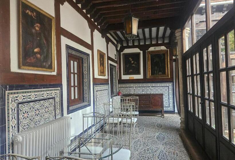 פונדק Hosteria Real De Zamora