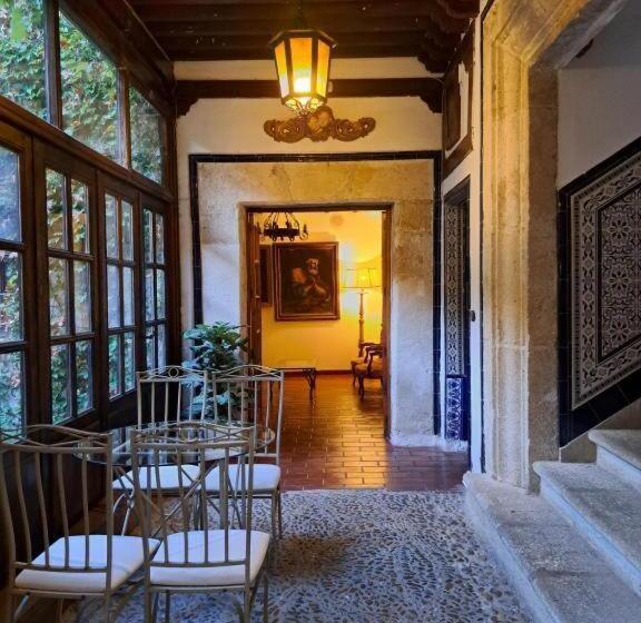 פונדק Hosteria Real De Zamora