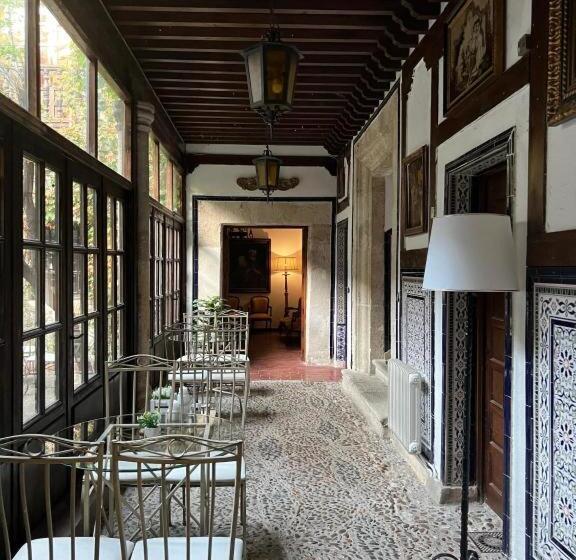 פונדק Hosteria Real De Zamora