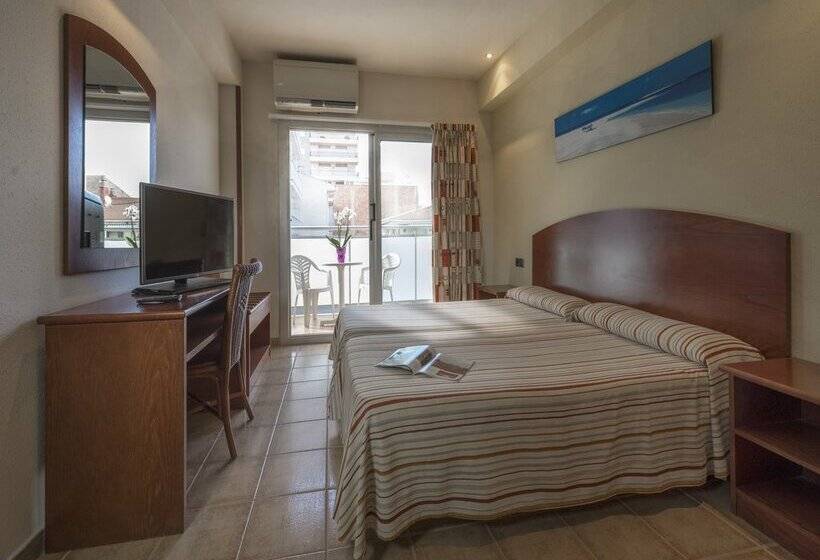 هتل 4r Miramar Calafell