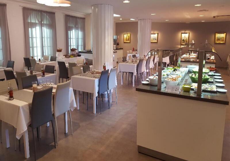 ホテル Golden Acqua Salou