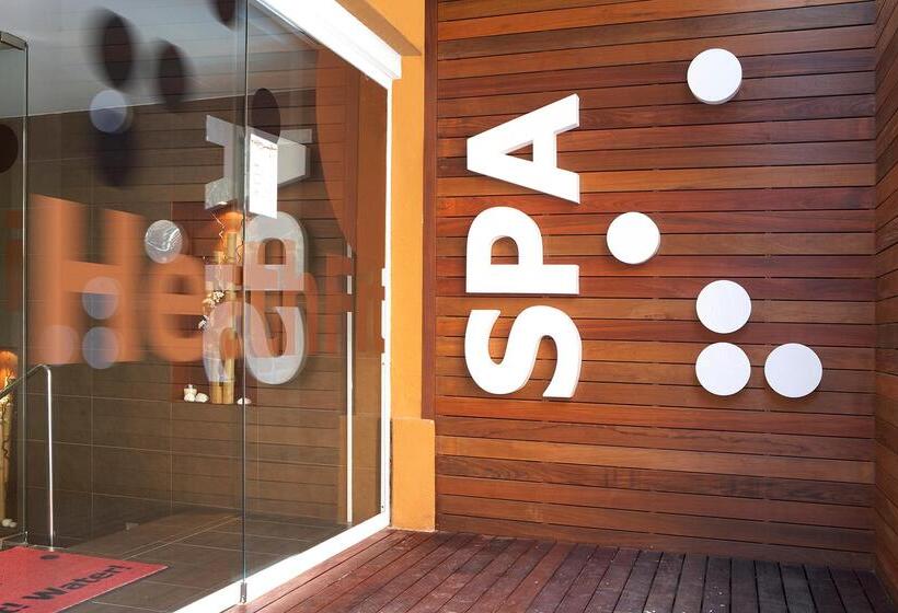 ホテル ALEGRIA Plaza Paris SUP