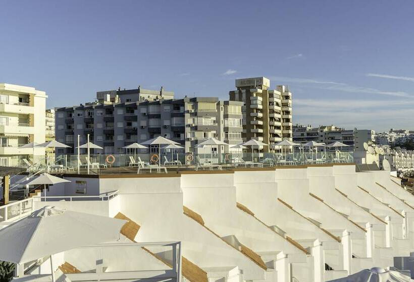 Отель Aluasun Lago Rojo Adults Recommended