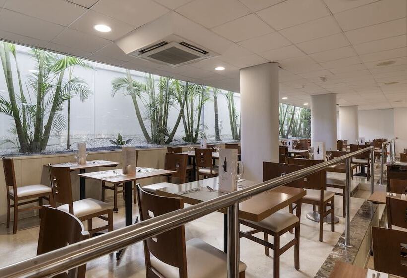 Отель Aluasun Lago Rojo Adults Recommended