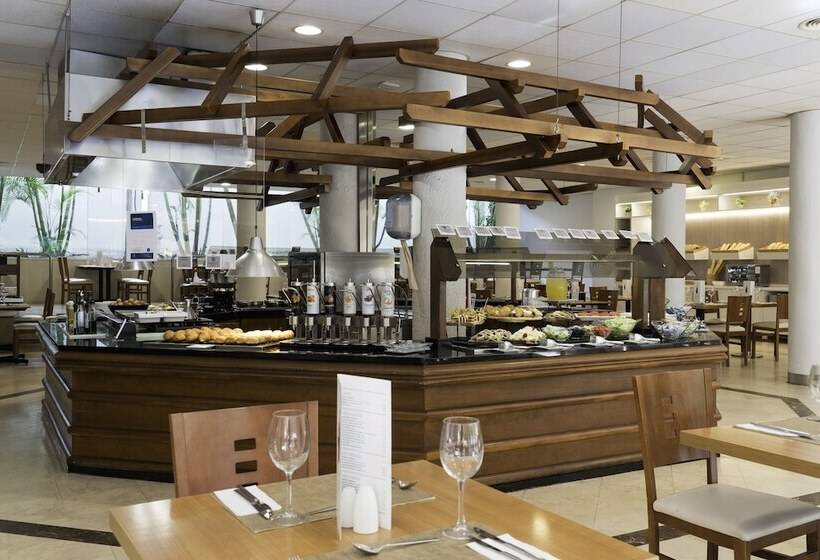 Отель Aluasun Lago Rojo Adults Recommended