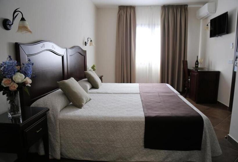 ホテル Arcos De Montemar