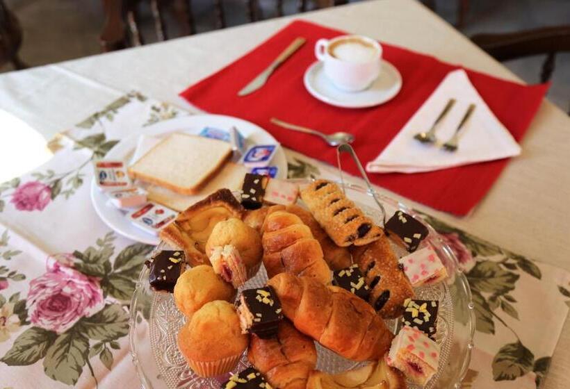 בית מלון כפרי Arcos De Montemar