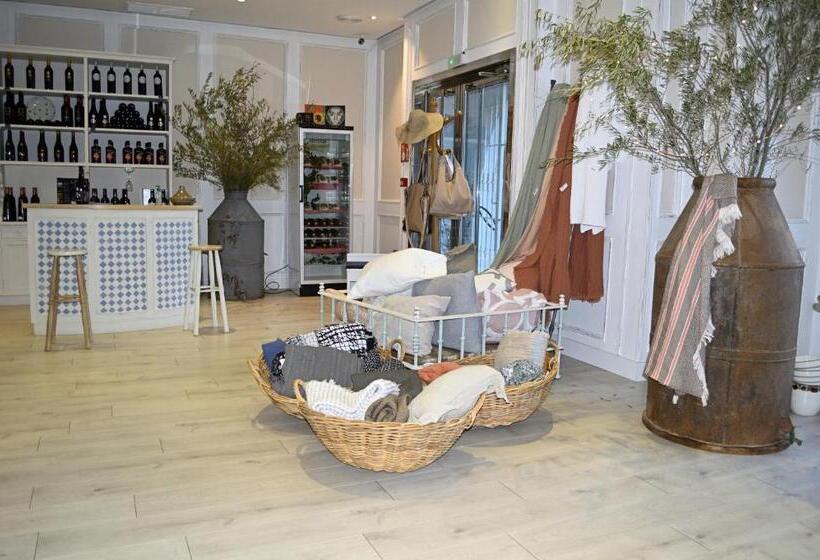 בית מלון כפרי Ares