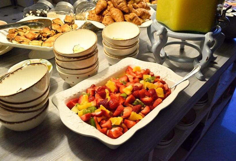 בית מלון כפרי Ares