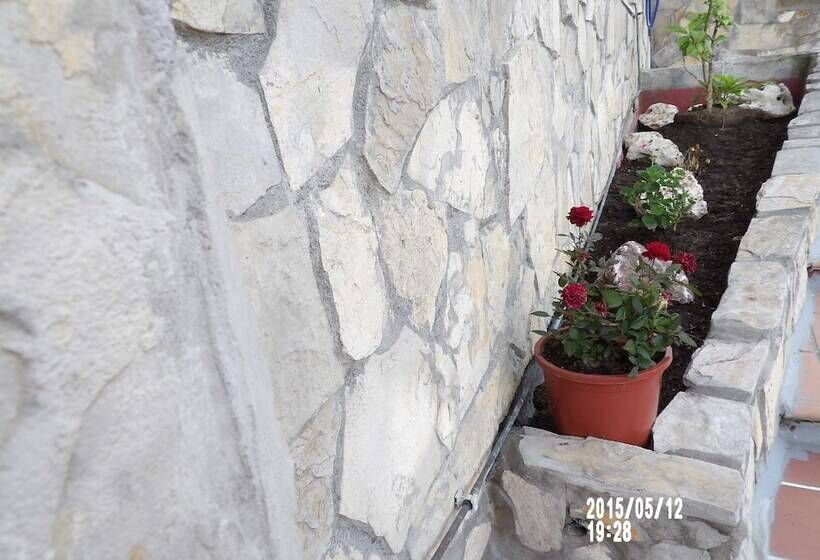 בית מלון כפרי Artxanda Bilbao, Parking Gratuito En El Exterior