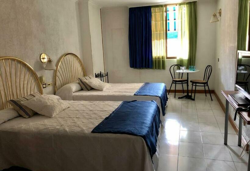 هتل Atlantico Centro