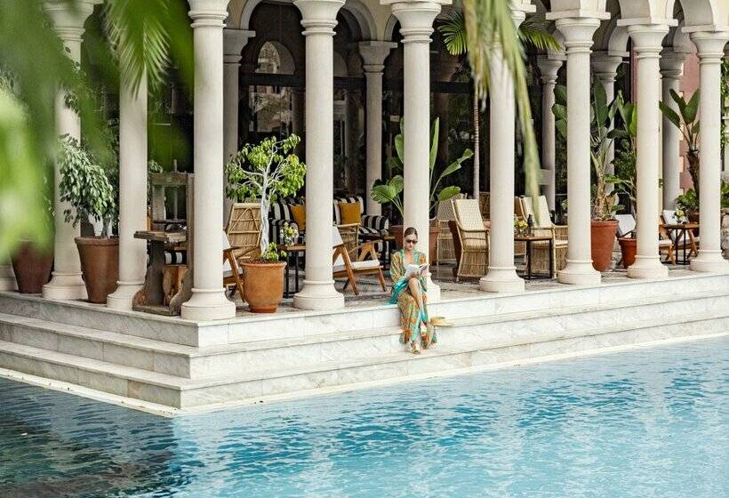 호텔 Bahia del Duque