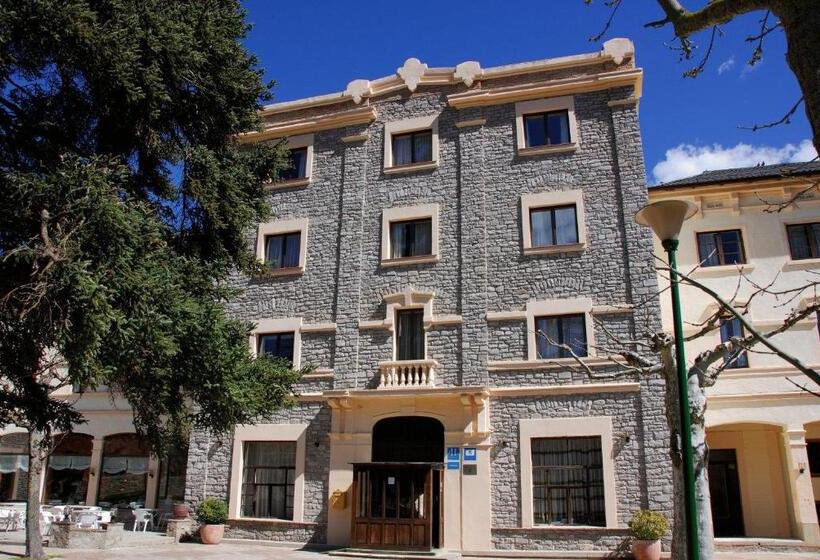 酒店 Balneari De Vallfogona De Riucorb