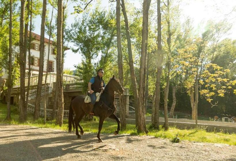 בית מלון כפרי Balneario De Manzanera El Paraíso