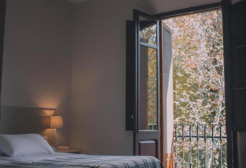 בית מלון כפרי Balneario De Manzanera El Paraíso