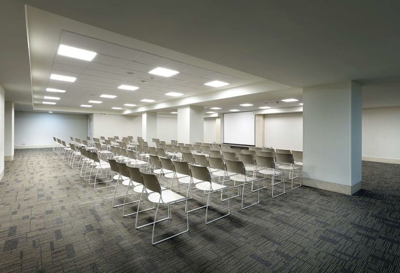 בית מלון כפרי Barcelo Bilbao Nervion