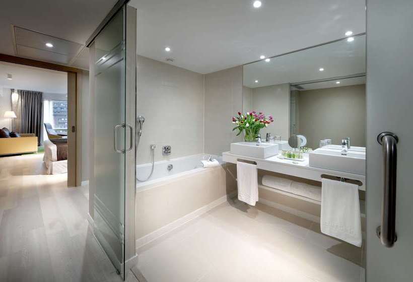 בית מלון כפרי Barcelo Bilbao Nervion