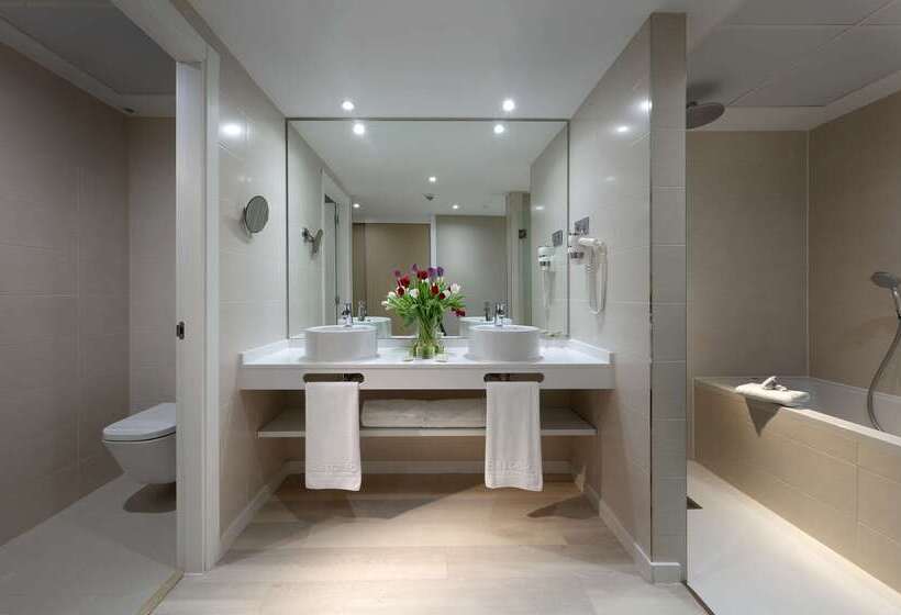 בית מלון כפרי Barcelo Bilbao Nervion