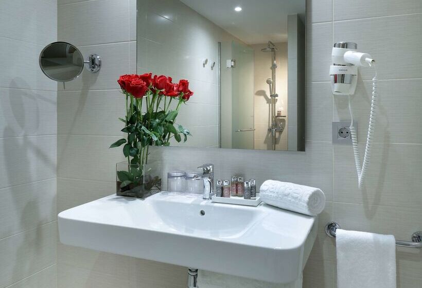 בית מלון כפרי Barcelo Bilbao Nervion