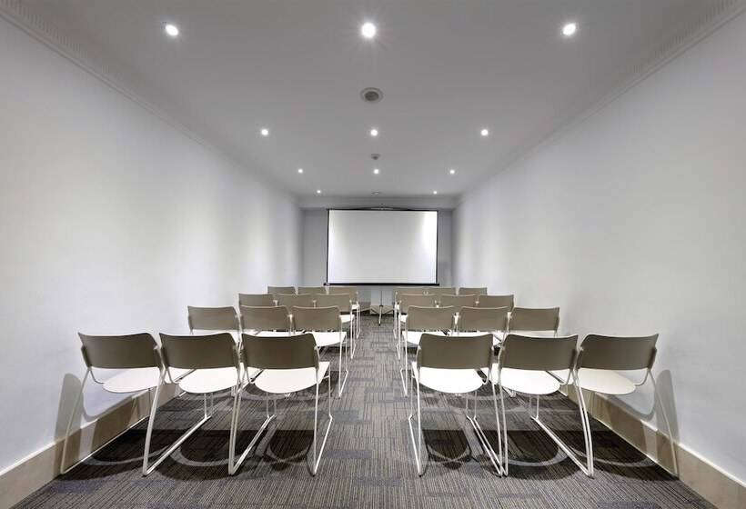 בית מלון כפרי Barcelo Bilbao Nervion