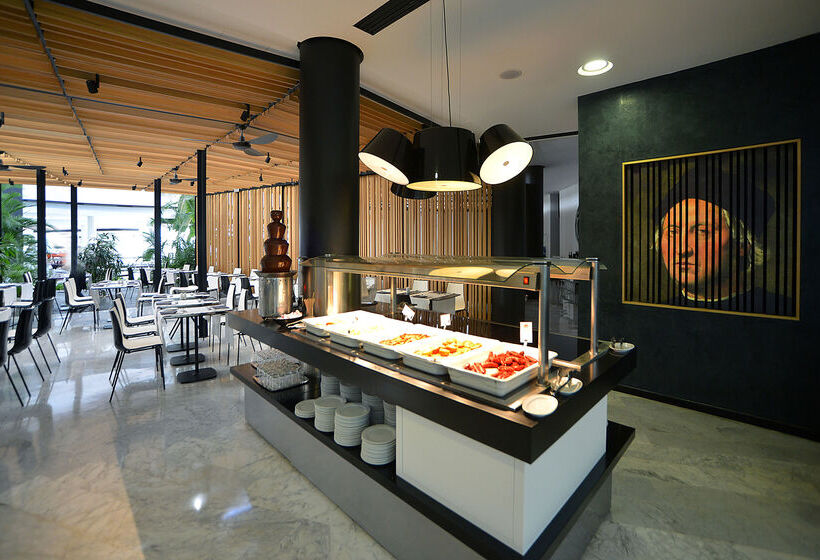 호텔 Barcelo Sevilla Renacimiento