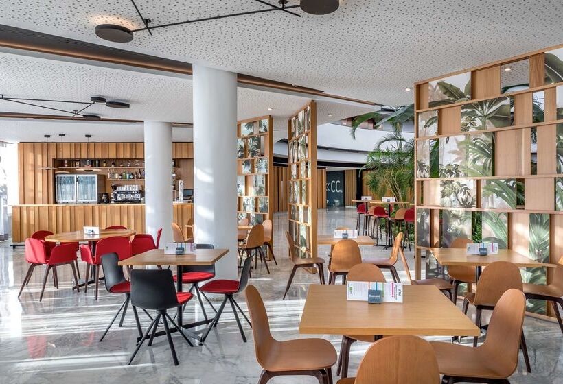 호텔 Barcelo Sevilla Renacimiento