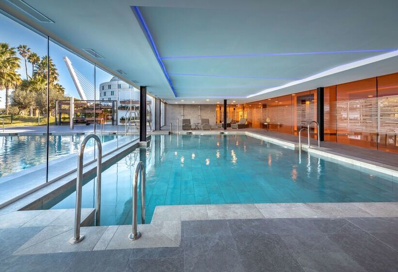 호텔 Barcelo Sevilla Renacimiento