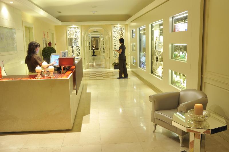 酒店 Beatriz Toledo Auditorium & Spa