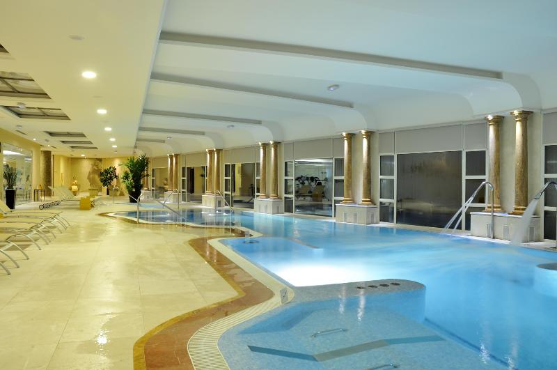 酒店 Beatriz Toledo Auditorium & Spa