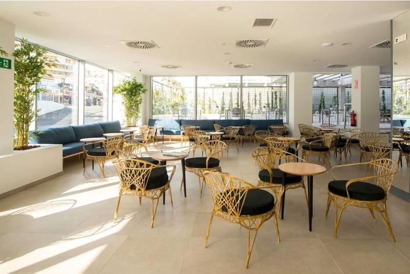 ホテル Benalmadena Beach