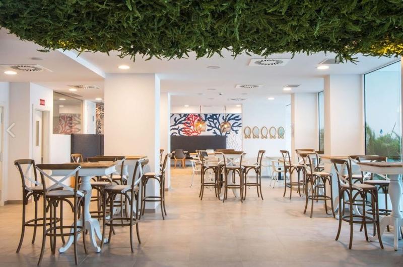 ホテル Benalmadena Beach