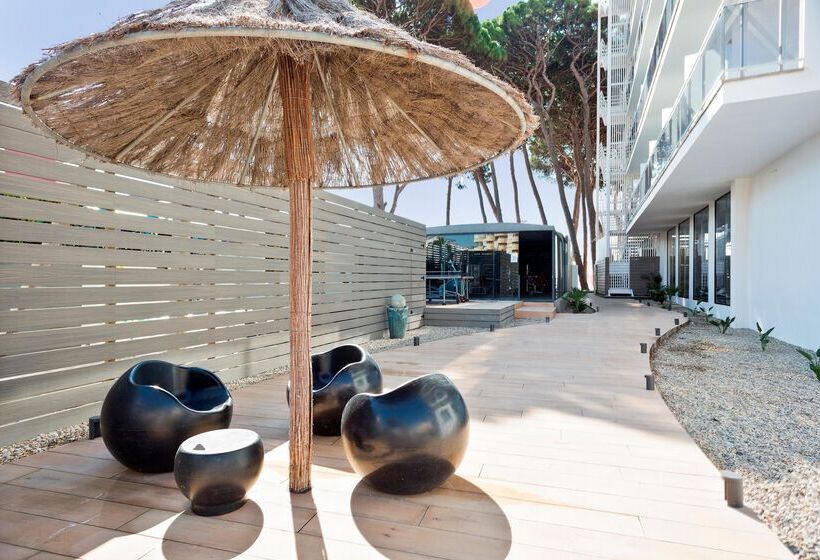 فندق Best Terramarina