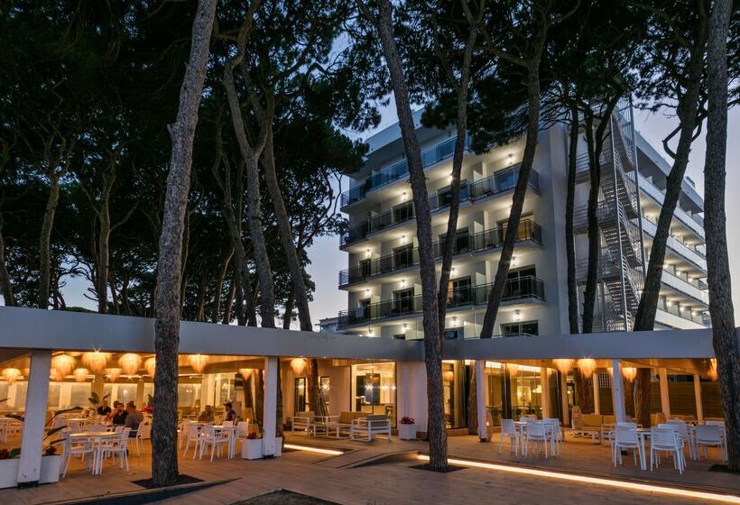 فندق Best Terramarina