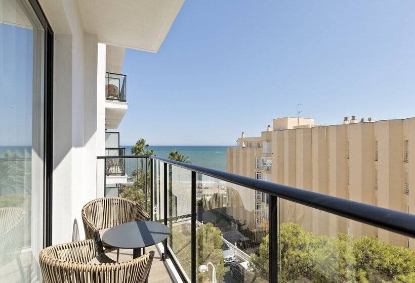 ホテル Best Triton