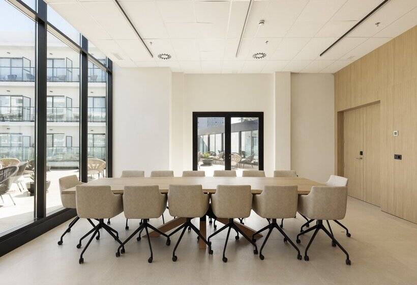 ホテル Best Triton