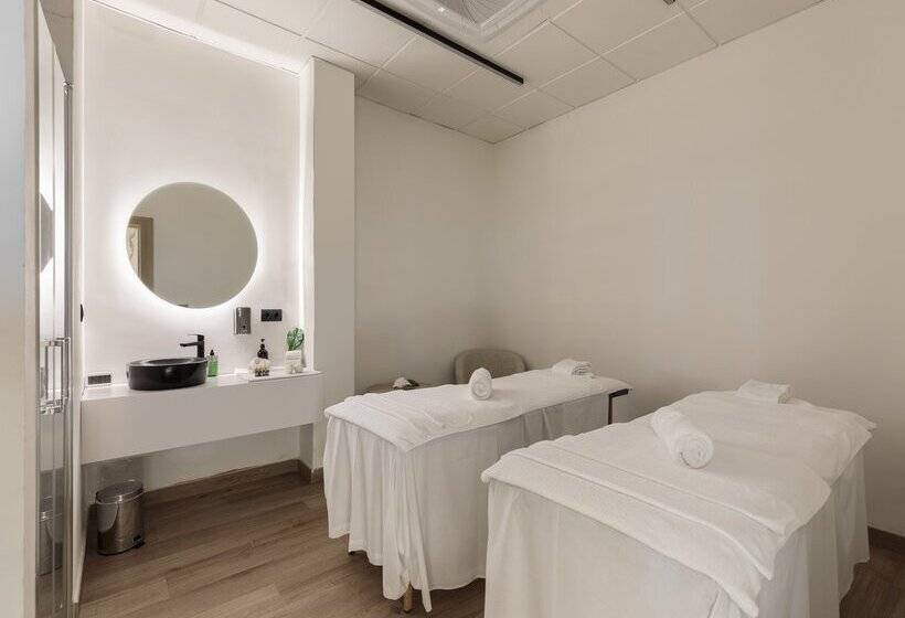 ホテル Best Triton