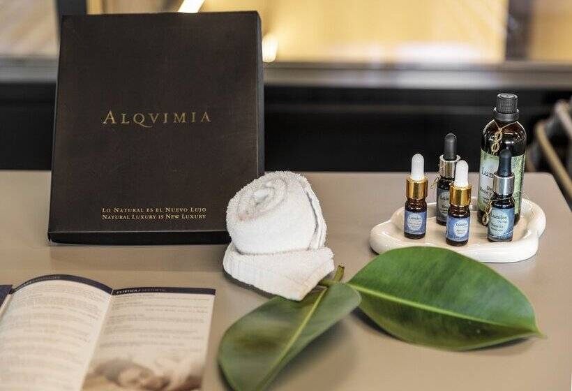 ホテル Best Triton