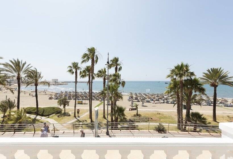 ホテル Best Triton