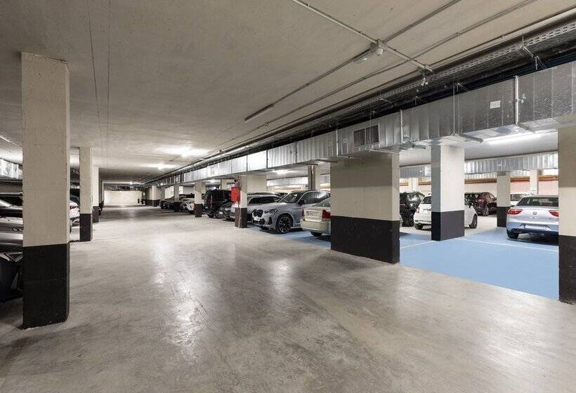 ホテル Best Triton