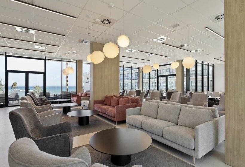 ホテル Best Triton