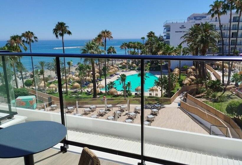 ホテル Best Triton