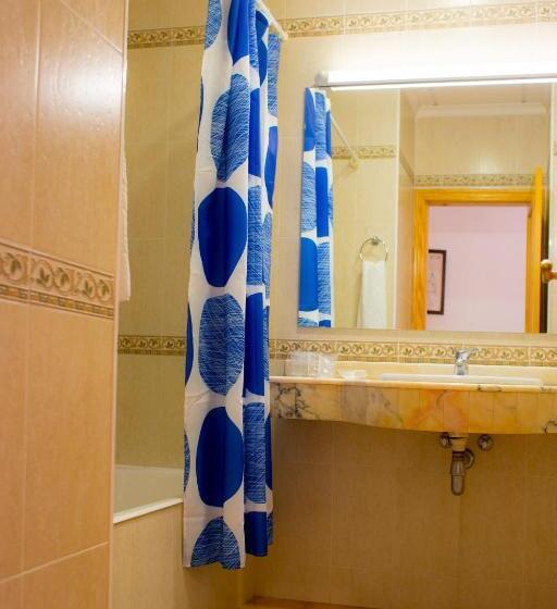 בית מלון כפרי Bon Lloc