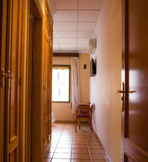 בית מלון כפרי Bon Lloc