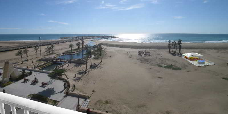 호텔 Brisamar Suites