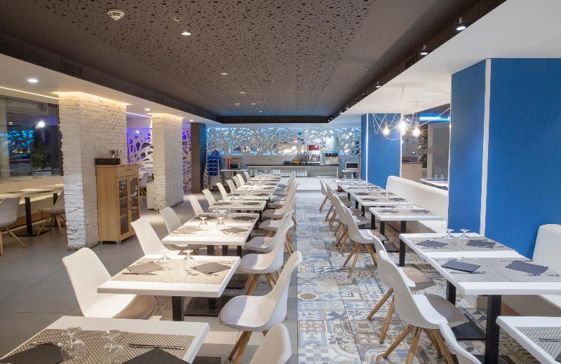 호텔 Brisamar Suites