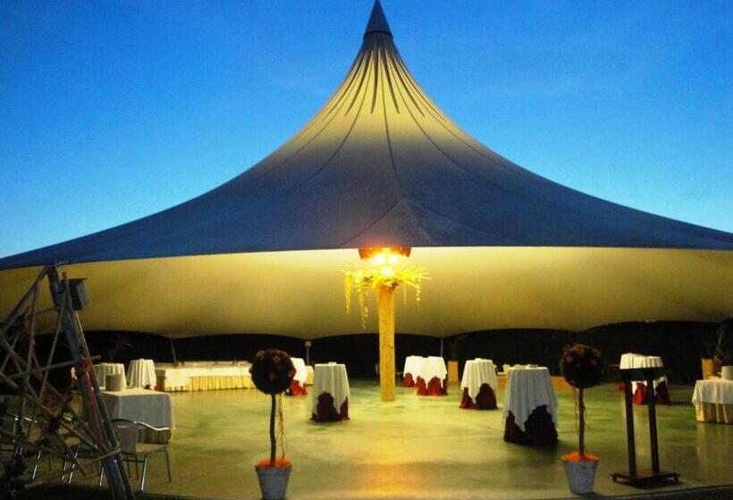 ホテル Brujas De Irues