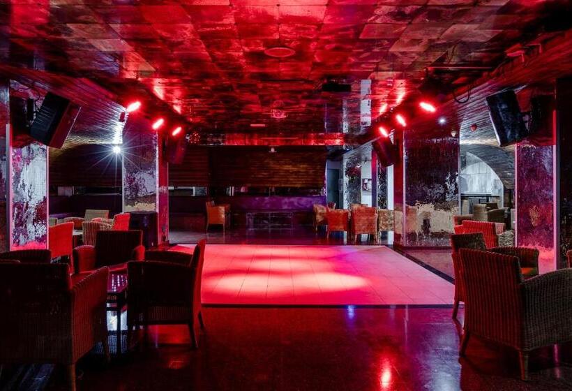 בית מלון כפרי Catalonia Punta del Rey